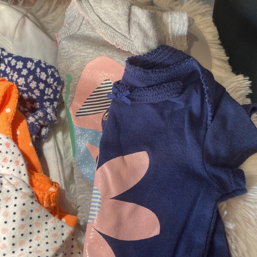 3/6m Bundle - Picture 4 of 6